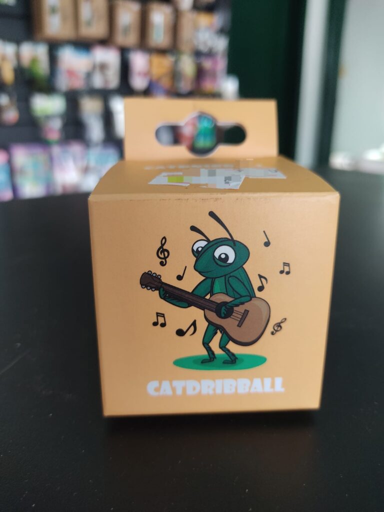 Brinquedo Gato Pelucia Interativa Catnip
